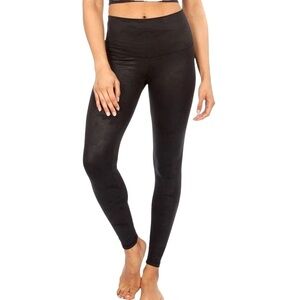 Strut This Teagan Ankle Legging Black Embossed Camo Print One Size High Waist